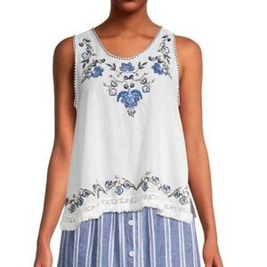 Max Studio White Blue Embroidered Boho Tank Blouse Shirt NWT Women's Size Medium